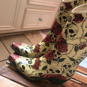 Nomad Yippy Cowboy Skulls Roses Rain Boots, sz 7